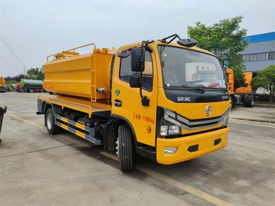 下水道高壓沖洗加抽吸聯(lián)合疏通車(chē)、清洗吸污車(chē)配高壓清洗泵和真空吸污泵